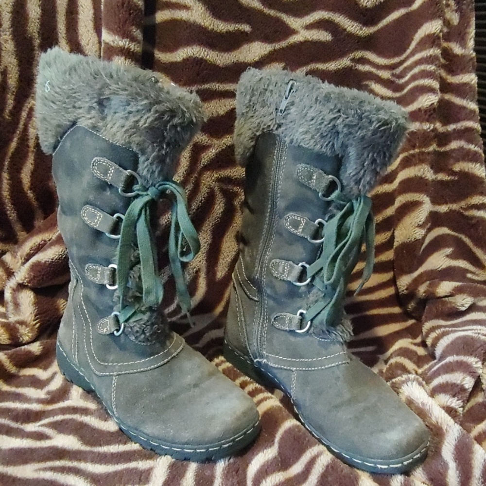 Bare Trap boots